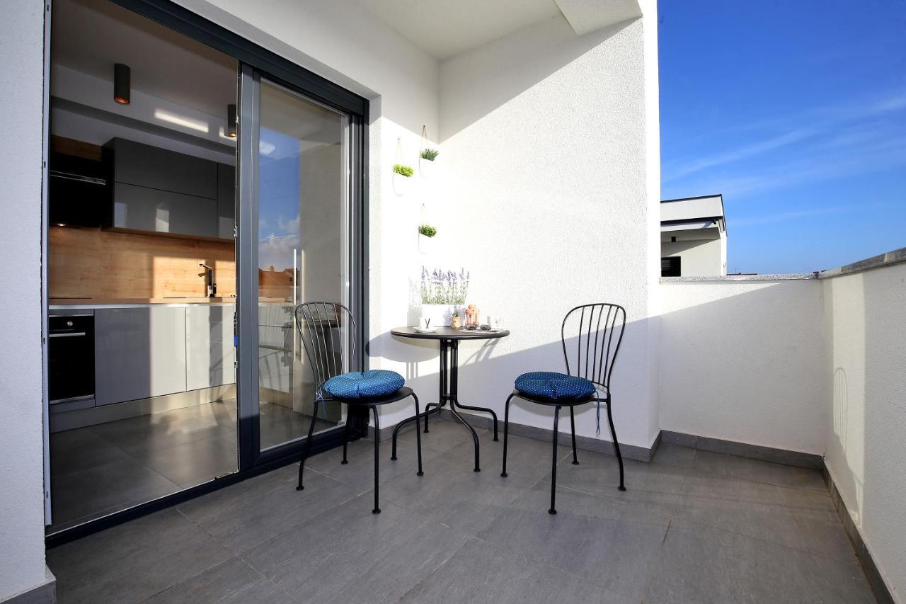 Apartamento Esso Private Roof Terrace Zadar Exterior foto